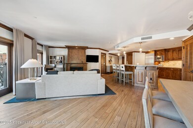 415 E Dean St Unit 50 Week 35, Aspen, CO 81611 - photo 6