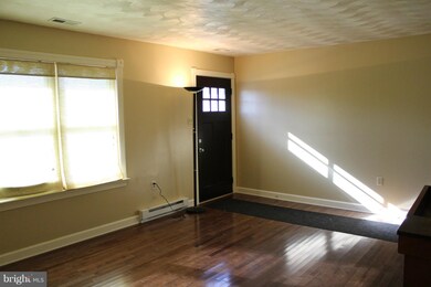 13 Murphy Rd, Harpers Ferry, WV 25425 - photo 4