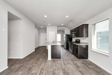 9871 Laurel Lake Dr, Shenandoah, TX 77384 - photo 7