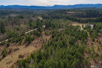 2001 Kinsman Ct E, Roy, WA 98580 - photo 4