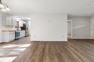 1769 Julia Simpkins Rd, Allisonia, VA 24347 - photo 7