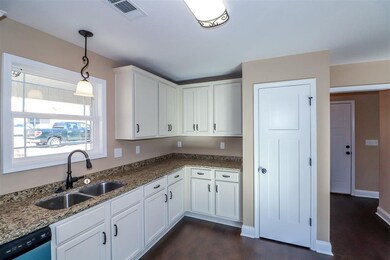 110 Hawks Ridge Trace, Byron, GA 31008 - photo 5