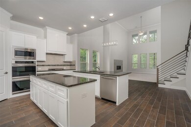 1004 Mesquite Ct, Grand Prairie, TX 75104 - photo 4