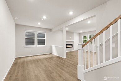 9826 38th Street Ct E unit 35, Edgewood, WA 98371 - photo 2