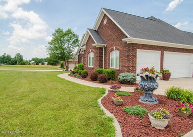 5840 W Luther Rd, Floyds Knobs, IN 47119 - photo 6