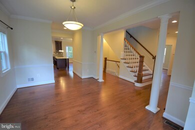7206 Hickory St, Falls Church, VA 22043 - photo 4
