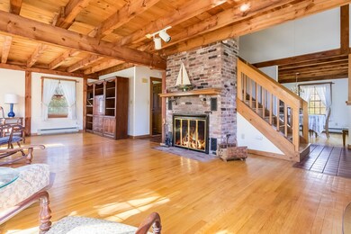 004-photo-living-room-8986514