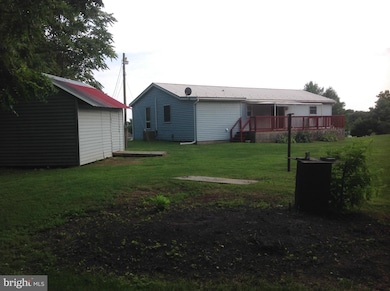 1207 East Ave, Waynesboro, PA 17268 - photo 4