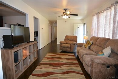 Perfect Space for Entertaining Guests!