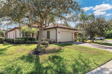 12459 Kentwood Ave, Fort Myers, FL 33913 - photo 2