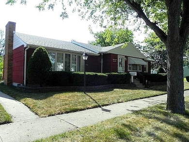 8721 Park Dr, Highland, IN 46322 - photo 2