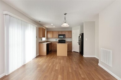 3085 Branch St, Whiteland, IN 46184 - photo 7