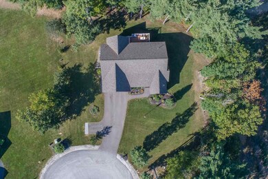 25 Bixby Farm Ln, Bedford, NH 03110 - photo 5