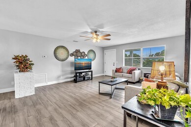 1434 7th St, West Palm Beach, FL 33401 - photo 7