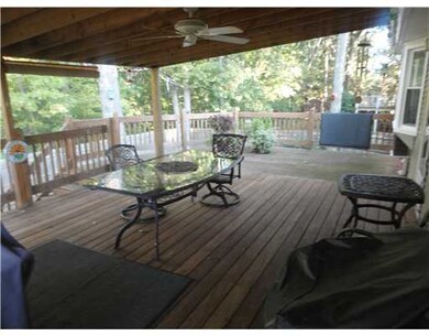 4 Freedom Ct, Johnston, RI 02919 - photo 3