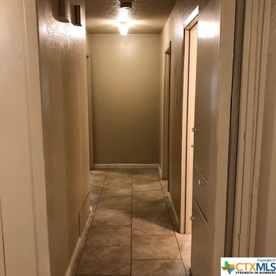 111 Carothers St, Copperas Cove, TX 76522 - photo 7