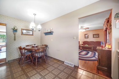 118 Minter Dr, Griffith, IN 46319 - photo 7