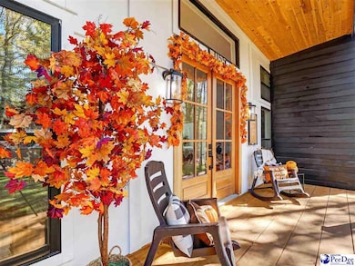 1155 Clyde Rd, Hartsville, SC 29550 - photo 6