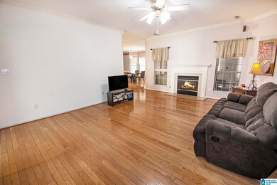 5589 Matt Aaron Ln, Birmingham, AL 35215 - photo 3