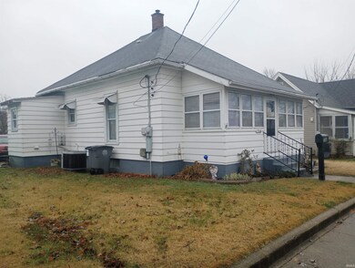 1166 Mckinley Ave, Vincennes, IN 47591 - photo 2