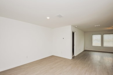 2717 Mistwood Dr, Fort Worth, TX 76108 - photo 6