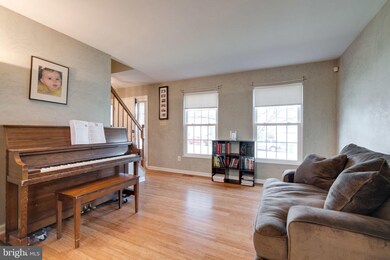 2824 Pulpit Hill Ct, Woodbridge, VA 22191 - photo 7