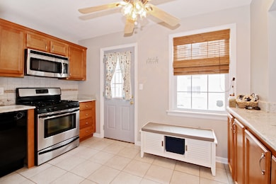 1416 Bristol Ave, Westchester, IL 60154 - photo 5