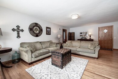 2406 Bydawee Tr, Fitchburg, WI 53711 - photo 4