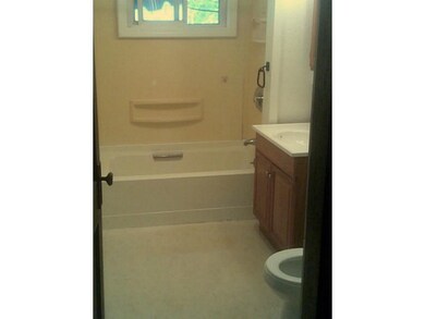 54 Asylum St, Woonsocket, RI 02895 - photo 2