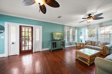 915 Pine St, Clearwater, FL 33756 - photo 6