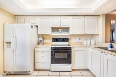 7113 Quail Run Ct W unit 11, Fort Myers, FL 33908 - photo 5