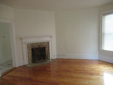 27 Salem St unit 2, Springfield, MA 01105 - photo 6