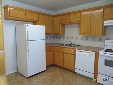 405 Bermuda unit D, Copperas Cove, TX 76522 - photo 5