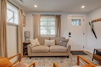 911 S Dunn St, Bloomington, IN 47401 - photo 4