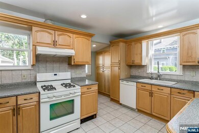 Now with SS Appliances