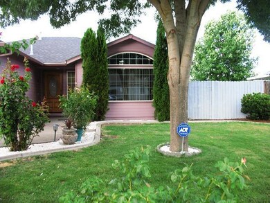 1146 Glengrove Ave unit 5, Central Point, OR 97502 - photo 2