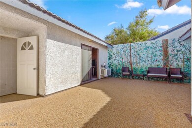 3752 Hobiecat Cir, Las Vegas, NV 89121 - photo 2