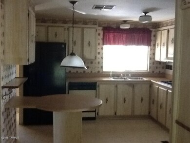 From Dining into kitchen