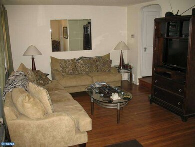 72 Strathaven Dr, Broomall, PA 19008 - photo 6