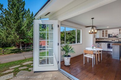 08_50_Riversedge_Basalt_81621008_mls
