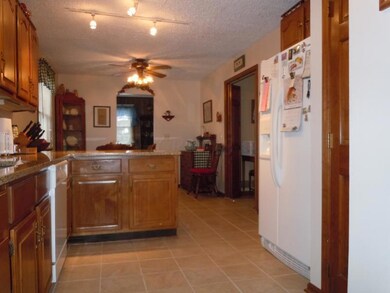 368 Juhl Rd, Circleville, OH 43113 - photo 7