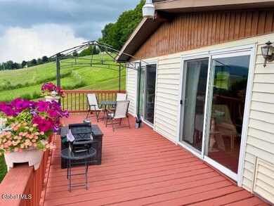 177 Myers Rd, Howes Cave, NY 12092 - photo 4