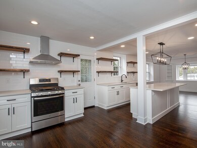 1160 Garfield Ave, Havertown, PA 19083 - photo 7