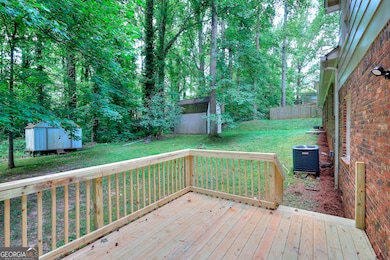 2802 Leisure Woods Ln, Decatur, GA 30034 - photo 5