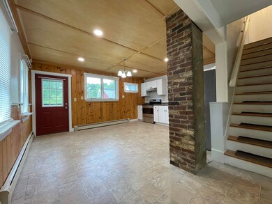 156 Autumn St, Rochester, NH 03868 - photo 4