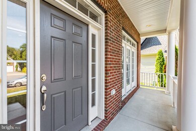 15303 Sir Edwards Dr, Upper Marlboro, MD 20772 - photo 3