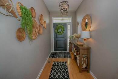 4399 Lenni Cir, Emmaus, PA 18049 - photo 2