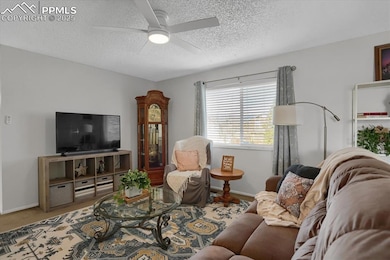 4748 Keith Cir, Colorado Springs, CO 80916 - photo 7