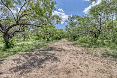 405 Ridge Loop unit 37, Rio Frio, TX 78879 - photo 4
