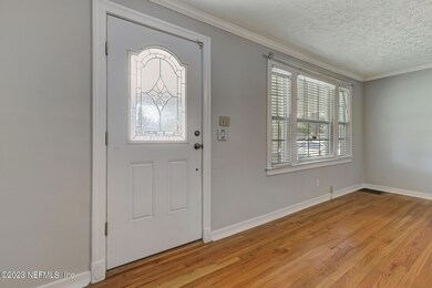 2121 Bayview Rd, Jacksonville, FL 32210 - photo 7